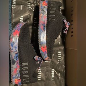 WOMEN'S FLORAL NOBULL
IMPACT